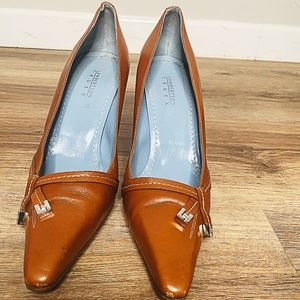 Lambertson Truex 4" High Heel Pumps, Size 10.5
